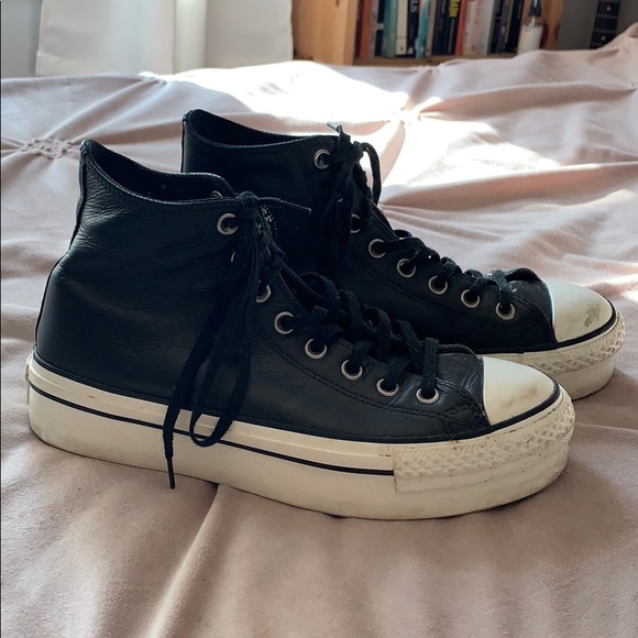Converse Shoes - Platform Classic Converse in black leather Converse Shoes - Platform Classic Converse in black leather
